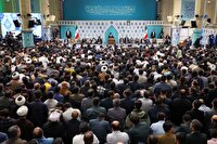 حماسه‌خوانی در جلسه قرآنی با حضور رهبر انقلاب