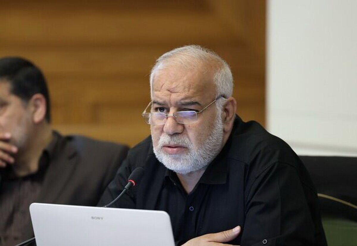 درخواست عضو شورای شهر برای استفاده از ظرفیت زنان در ناوگان حمل و نقل شهری