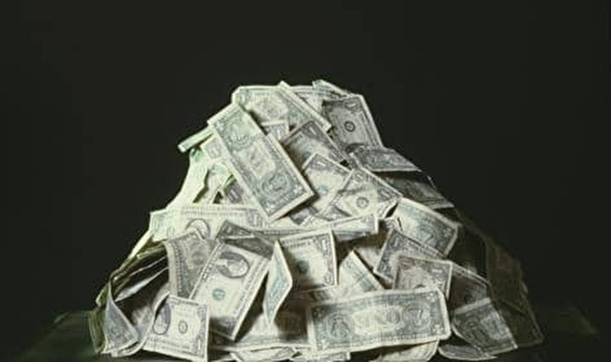 بازار ارز تجاری 4 میلیارد دلاری شد