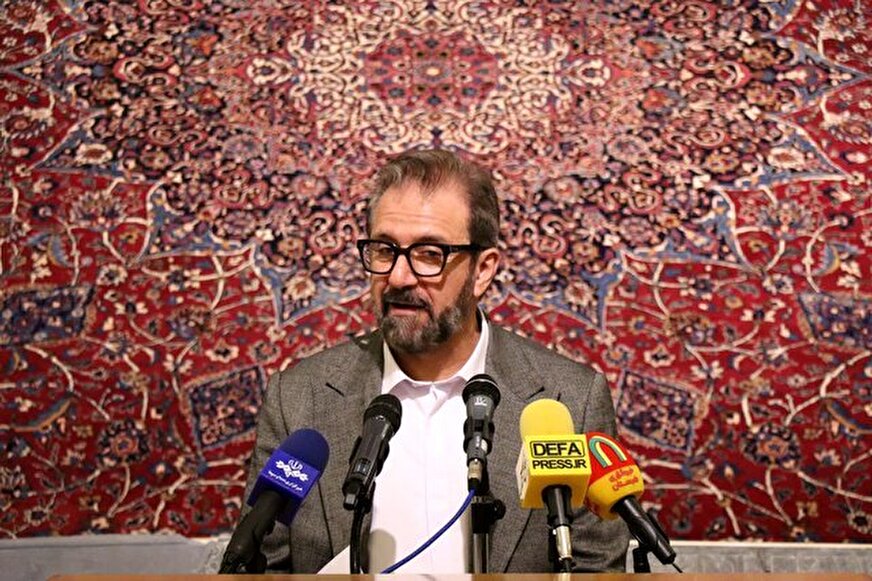 نمایش 16 نقشۀ کهن «خلیج فارس» و قرآن منسوب به امام رضا (ع)