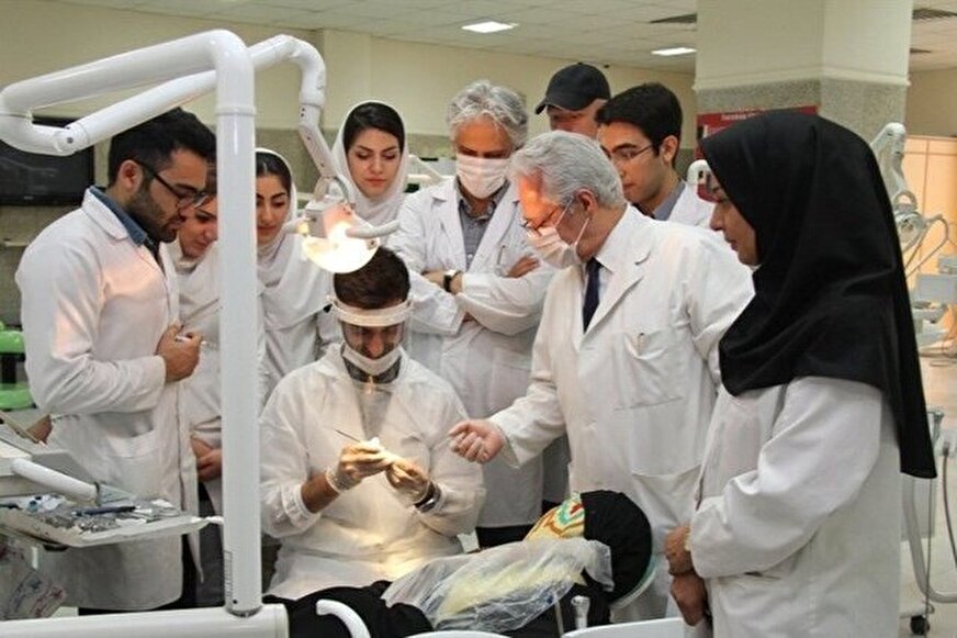 آزمون صلاحیت بالینی دندانپزشکی سال 1404 در کلان‌ مناطق برگزار می‌شود