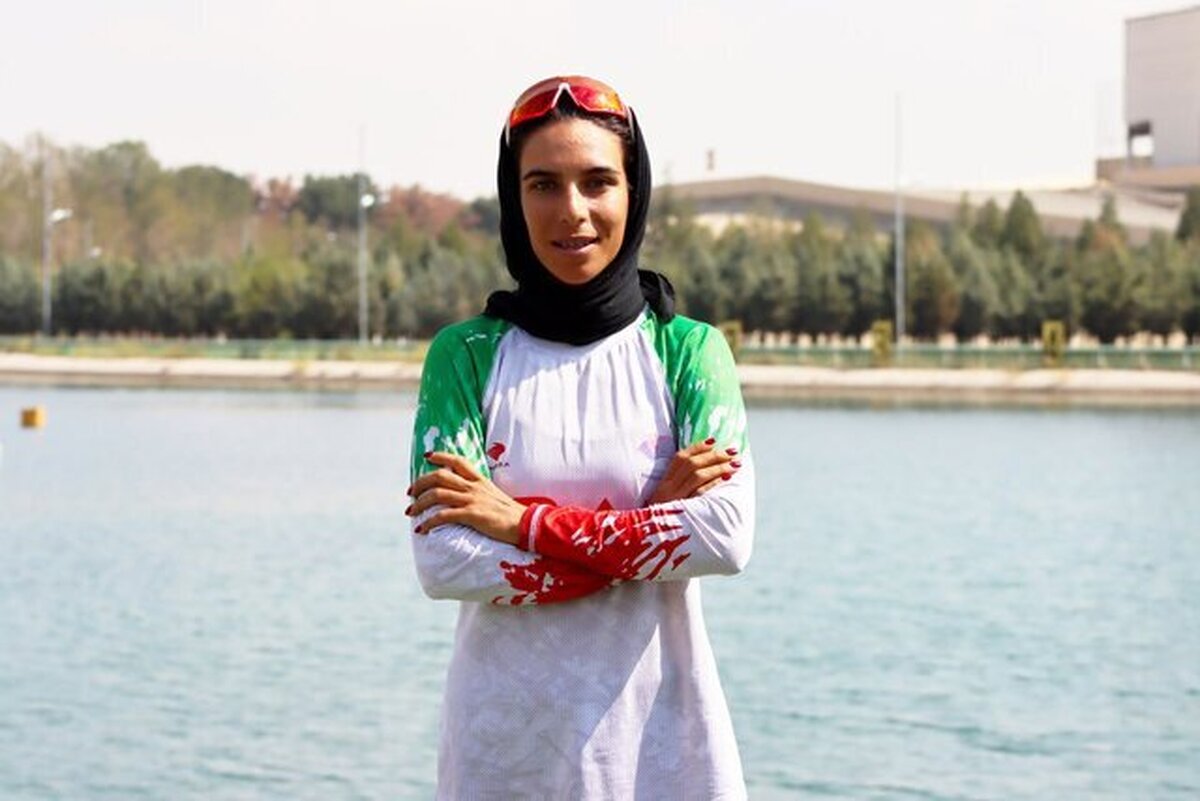 دختر المپیکی رویینگ ایران: با هیچ مربی مشکل ندارم