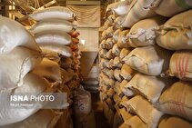 کشف یک تن برنج احتکاری در منزل مسکونی در ابرکوه