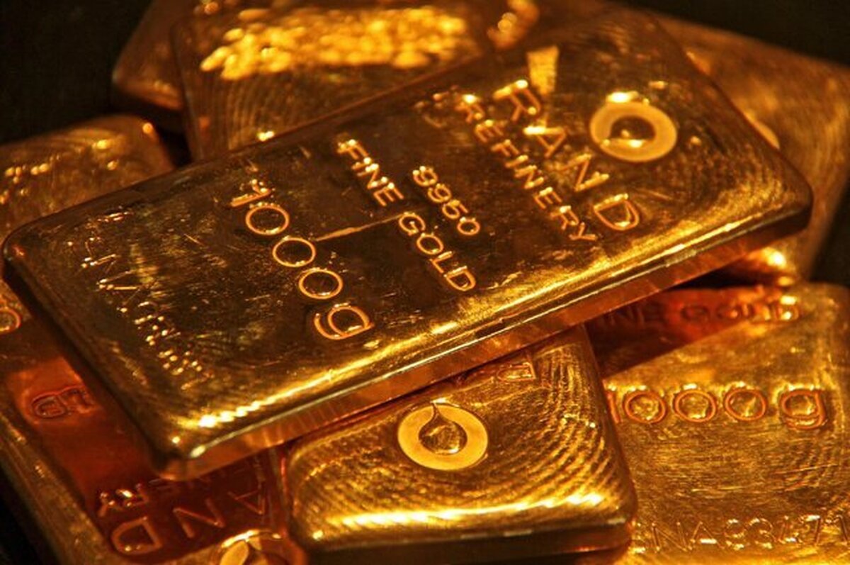 طلای جهانی از حرکت بازماند