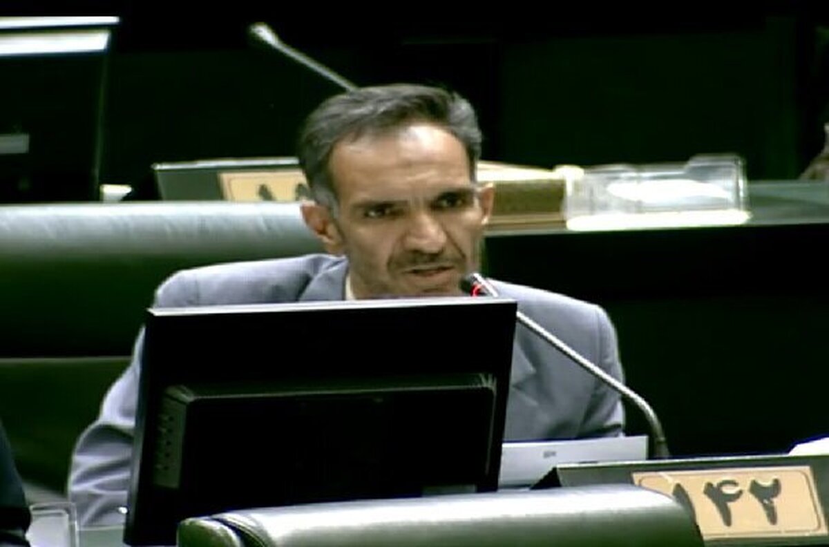 در جنگ تحمیلی ۱۲ روزه به معنای واقعی «وحدت» شکل گرفت
