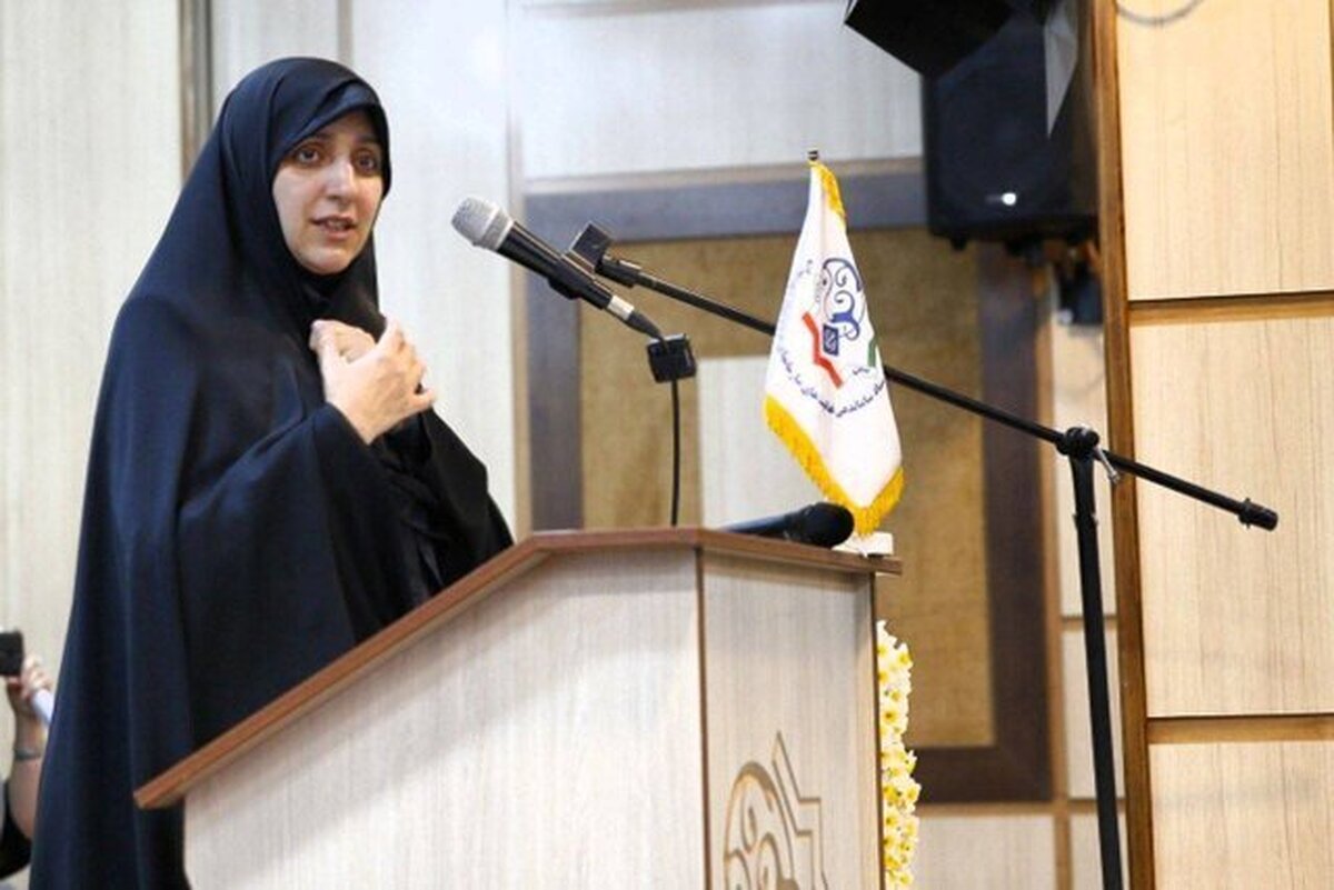 معاونت زنان ضامن زنان فعال در مشاغل خانگی برای دریافت تسهیلات می‌شود