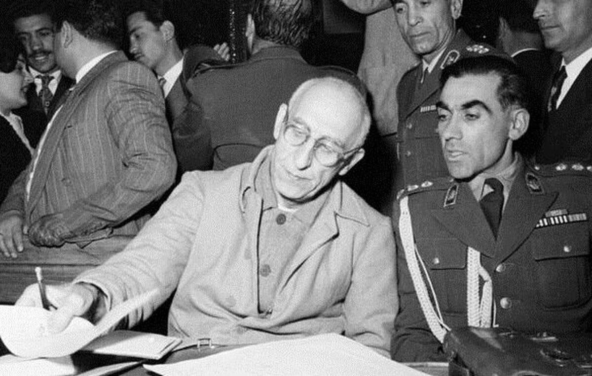 مصدق رابطه ایران با اسرائیل را قطع کرد