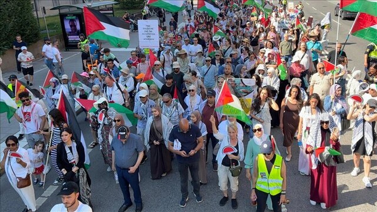 تظاهرات فلسطینیان کرانه باختری در اعتراض به کشتار در غزه