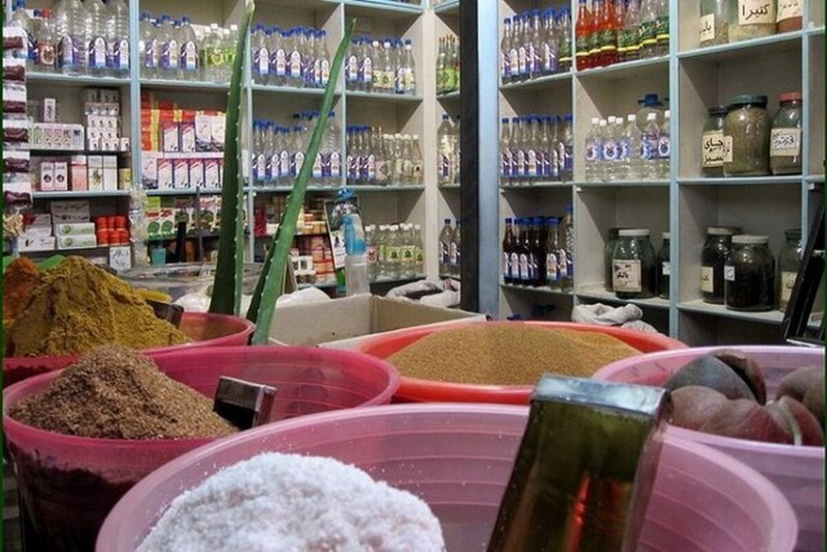 عطاری‌ها مجاز به فروش متادون یا داروی شیمیایی نیستند