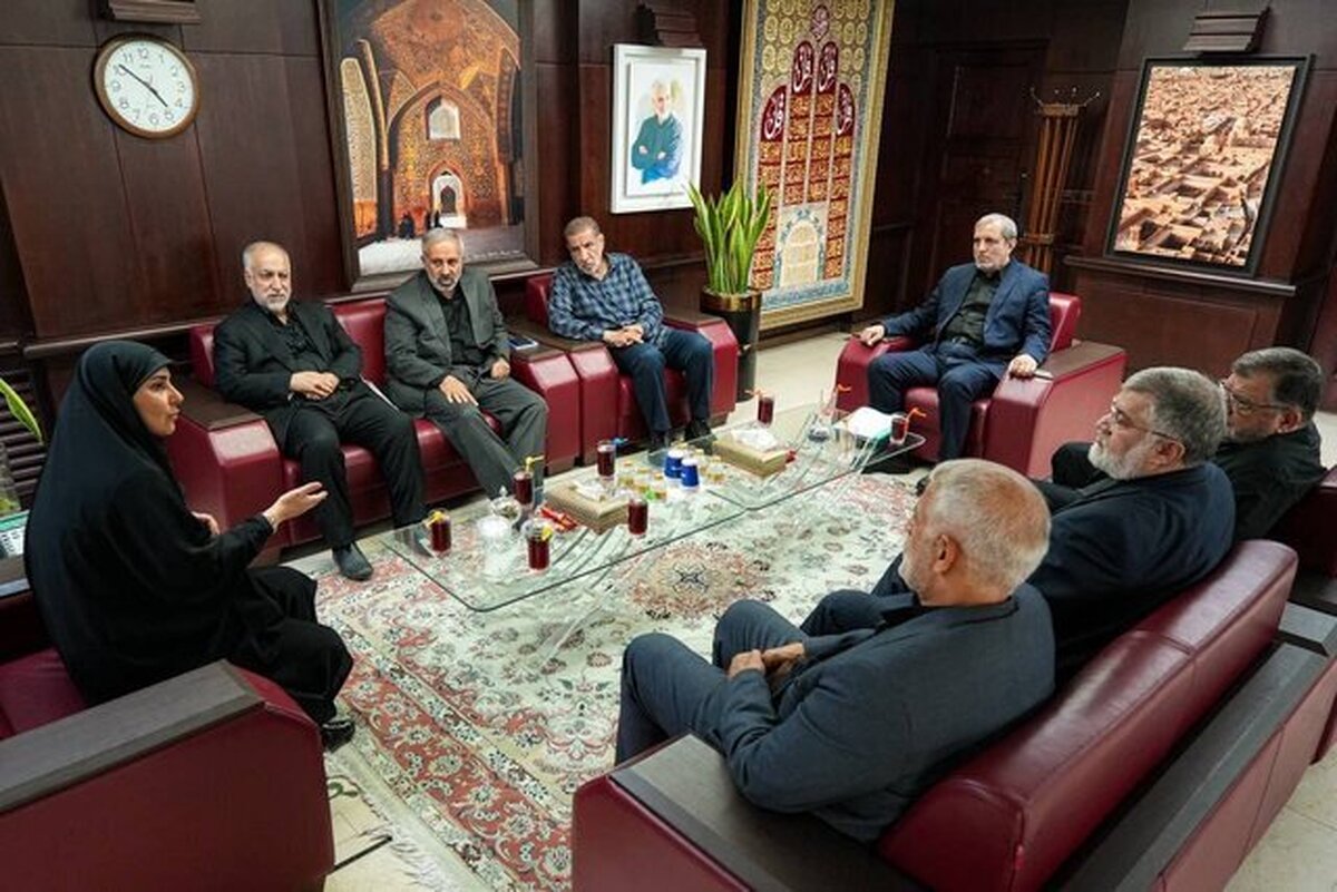 صادق: بازسازی مناطق خسارت دیده ناشی از تجاوز رژیم صهیونیستی در اولویت است