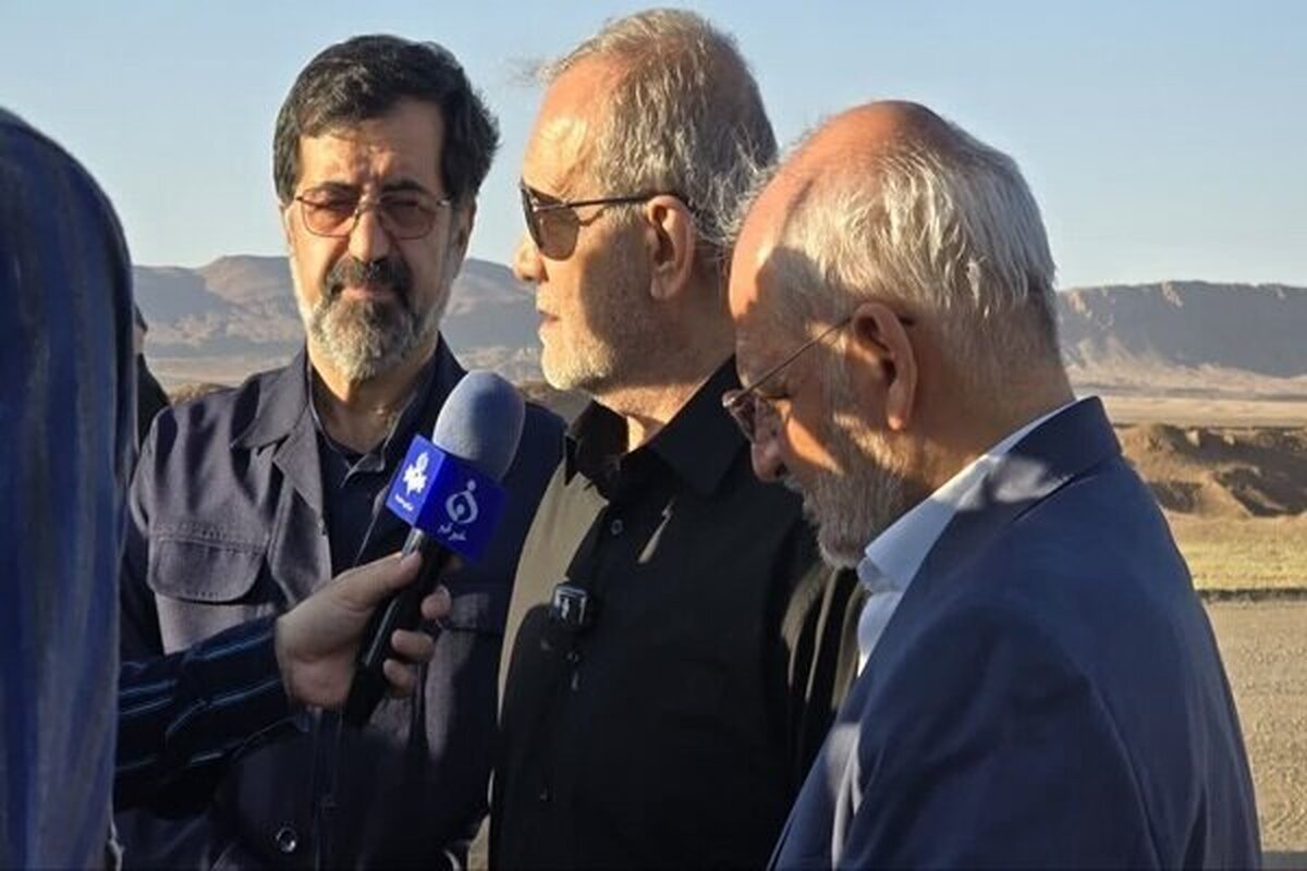 قم به یکی از مراکز مهم تجارت و حمل‌ونقل هوایی کشور تبدیل شود