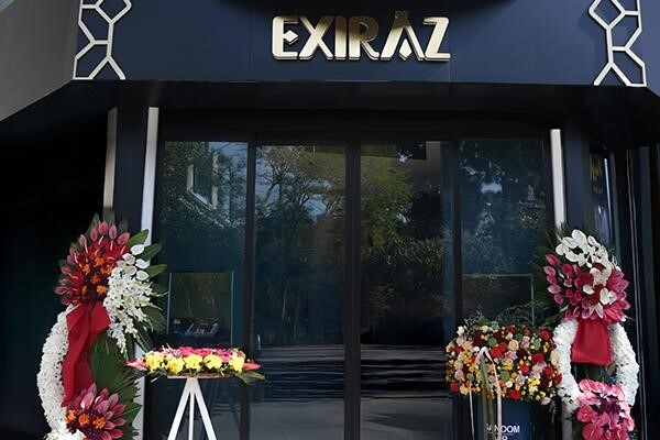 اولین شعبه حضوری اکسیراز برای خرید حضوری شمش طلای 24 عیار افتتاح شد! اولین شعبه حضوری اکسیراز برای خرید حضوری شمش طلای 24 عیار افتتاح شد!