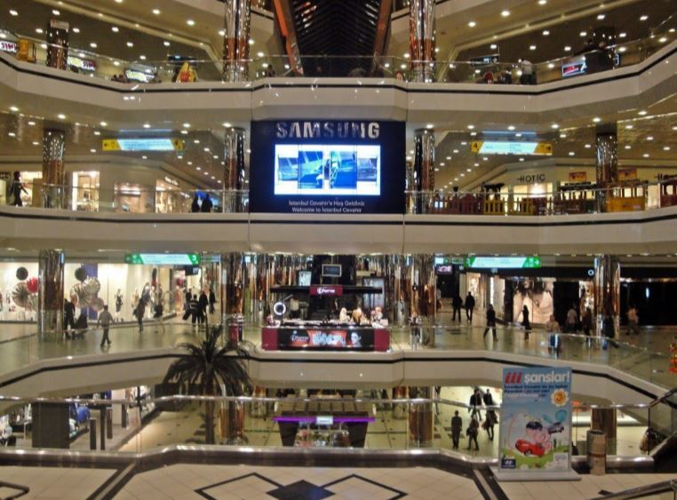 مرکز خرید اپال؛ تجربهای متفاوت از خرید، تفریح و خوراک در شمال تهران مرکز خرید اپال؛ تجربهای متفاوت از خرید، تفریح و خوراک در شمال تهران