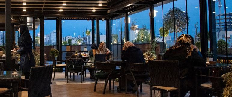 مرکز خرید اپال؛ تجربهای متفاوت از خرید، تفریح و خوراک در شمال تهران مرکز خرید اپال؛ تجربهای متفاوت از خرید، تفریح و خوراک در شمال تهران