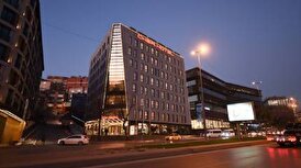 خدمات و امکانات هتل چر استانبول؛ اقامتی لوکس با منظره‌ ای از شهر