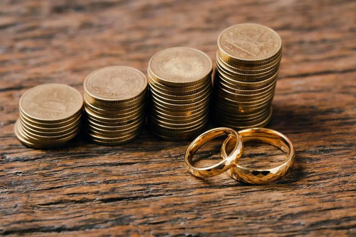 دختر امشب عقد میکند و فردا صبح مهریه را به اجرا میگذارد دختر امشب عقد میکند و فردا صبح مهریه را به اجرا میگذارد