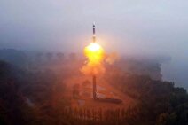 یک موشک بالستیک شلیک شد