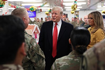 نماد کارزار انتخاباتی وی یک جرثقیل است