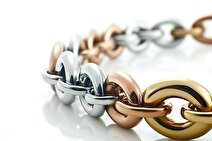 بازیگران بازار توجه کنید؛ طلا خریدار ندارد