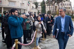 حاشیه جلسه هیات دولت - ۱۹ آذر / از نحوه تصمیمگیری برای تعطیلی، رفع فیلترینگ و پیک آنفلوانزا حاشیه جلسه هیات دولت - ۱۹ آذر / از نحوه تصمیمگیری برای تعطیلی، رفع فیلترینگ و پیک آنفلوانزا