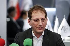 بابک زنجانی هم از گرانی بی سابقه دلار نالید بابک زنجانی هم از گرانی بی سابقه دلار نالید