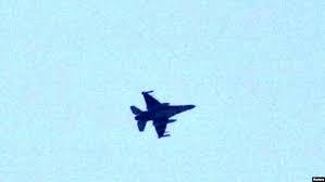 دیده شدن یک جنگنده در آسمان تهران دیده شدن یک جنگنده در آسمان تهران