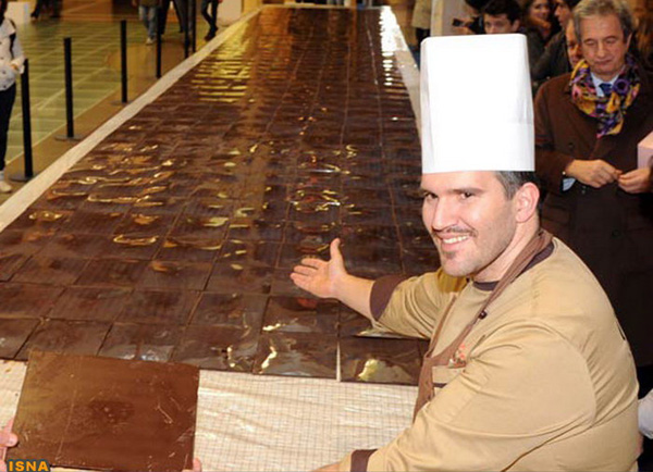 choclate bozorg