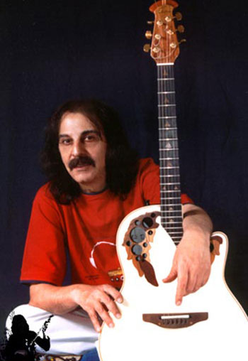kourosh yaghmaei-2
