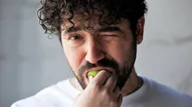 شروین حاجی پور پا به سینما گذاشت