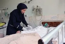 جلوگیری از ایجاد زخم بستر با خشک نگهداشتن ملحفه بیمار