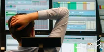 سوءاستفاده از اطلاعات پنهانی در یک شرکت بورسی