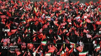 مانور اقتدار و قیام ملی فردا