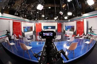 کدام چهره‌ها در برنامه زنده قهر کردند؟