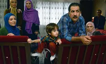 بخند ولی یاد نگیر!