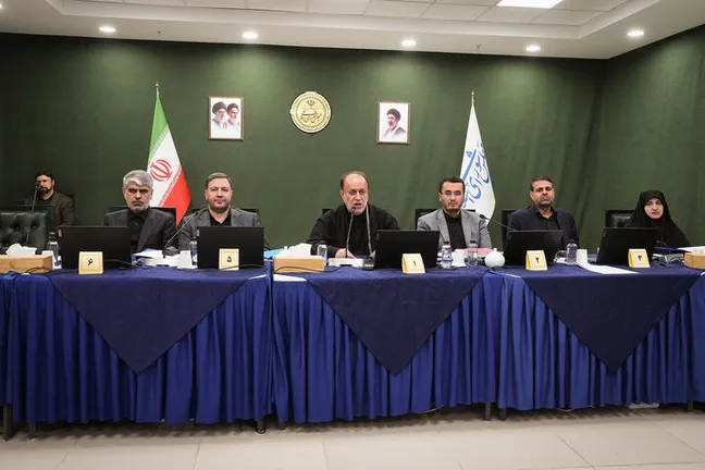 ماده ۱۴ تازه‌ترین طرح مجلس درباره فرهنگ و هنر چه می‌گوید؟ / ورود محرومیت دائم از کار هنری به قوانین کیفری