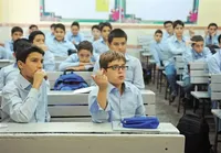 چرا مدارس بازنشده‌ تعطیل شد