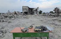 پول ۱۰۰ هزار تومانی با تصویر مدرسه میناب