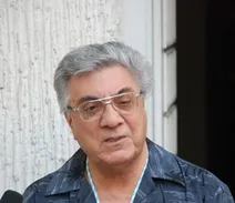 گلپا: گفتند نخوان، ما هم نخواندیم!