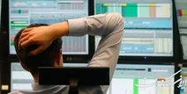 سوءاستفاده از اطلاعات پنهانی در یک شرکت بورسی