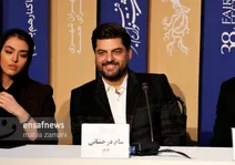 استوری های جدید  و سمی سام درخشانی درباره سیگاری ها و تری سام!