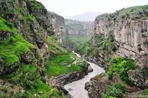 ساخت‌و‌ساز در «سیمره»