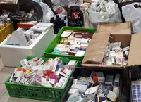توقیف دو محموله بزرگ دارو و تجهیزات پزشکی؛ از داروهای شیمی درمانی تا واکسن گارداسیل