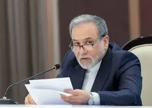 بررسی دو بخش جداگانه موضوع تنگه هرمز