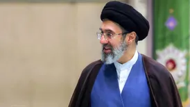 رهبر انقلاب در مراسم تشییع رهبر شهید شرکت می‌کند؟