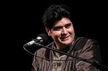 سالار عقیلی در برج میلاد می خواند