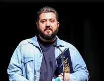 رادیو نمایش با همکاری گروه اجتماعی شبکه یک سیما «یادیار» را با روایت خاطرات مردمی از رهبر معظم انقلاب تولید کرد