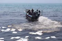 مسئله روز/ آلودگی نفتی سواحل جزیره قشم را چه کسی گردن می‌گیرد
