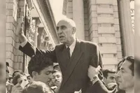 شعار زنده باد و مرده باد در 28 مرداد