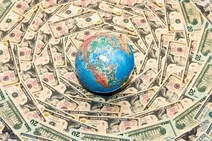 اقتصاد ایران در دوراهی سرنوشت؛ از «سقوط در محاصره» تا «نفس تازه صلح سرد»