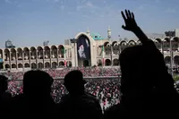 بازتاب جهانی تشییع رهبر ایران؛ آمریکا از «پیام مقاومت» نوشت، چین از «همبستگی ملی»